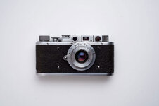 black-and-grey-camera-1024x680-1.jpg